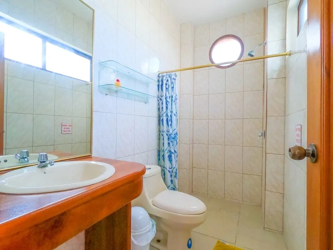 Standard Triple room