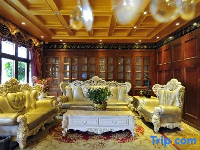 Shenzhen Royal Impression Theme Hotel