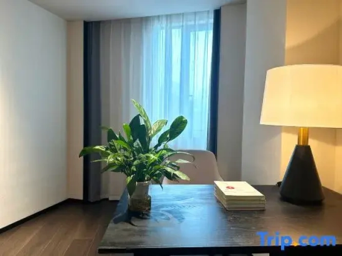 Premier Suite
