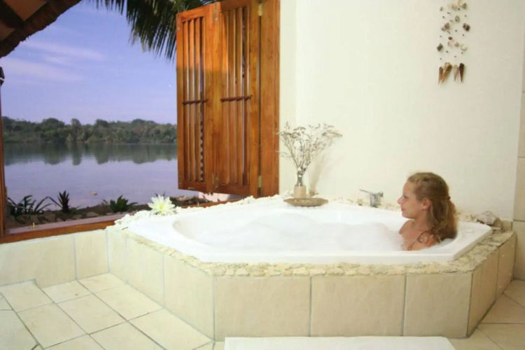 Seachange Lodge