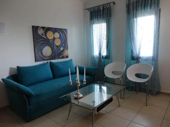 1 Bedroom Apartment with sea view