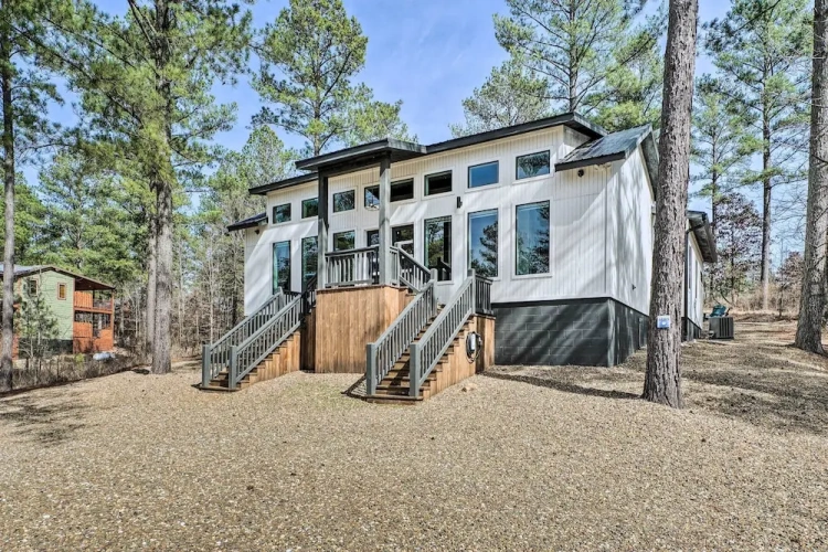 2 Bedrooms Cottage