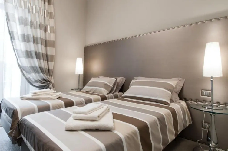 Deluxe Twin room