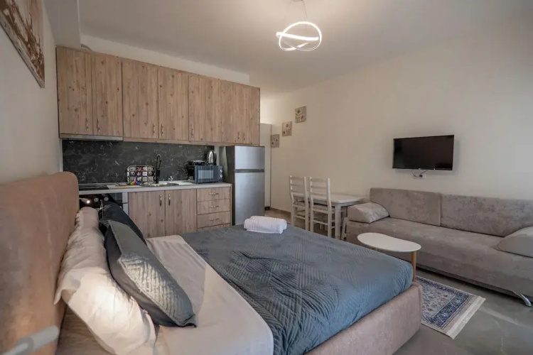 Esel Apartments