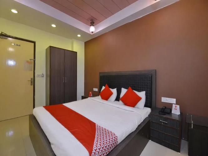 Hotel Shiva s Royal