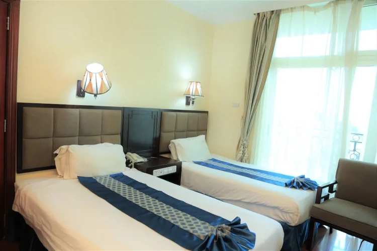 Economy Twin room with balcony