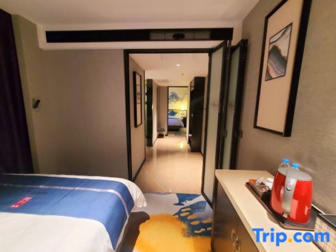 2 Bedrooms Luxury Family Suite