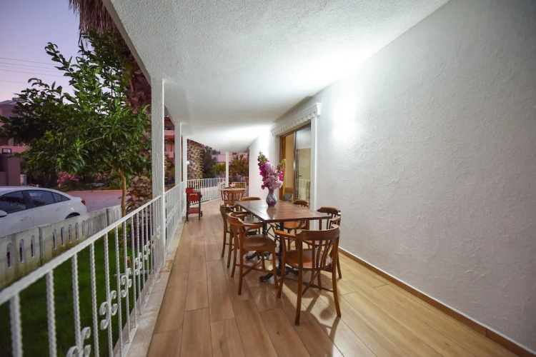 Infinity Rainbow Villa