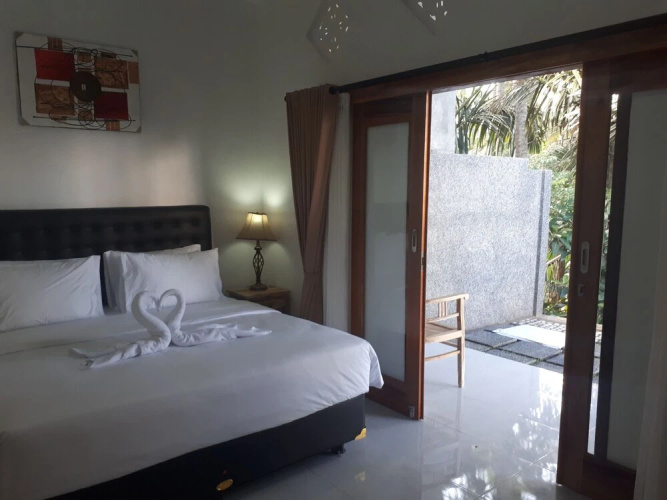 Karang Awak House