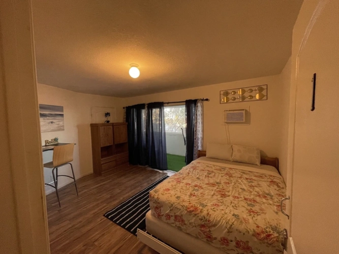 Economy Double room with balcony and with city view