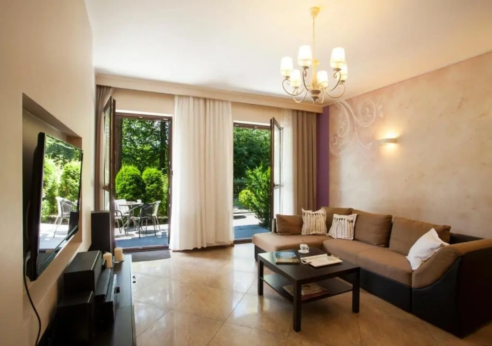 2 Bedrooms Double Apartment