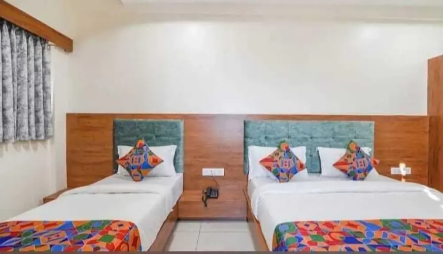 Hotel Akshar Palace