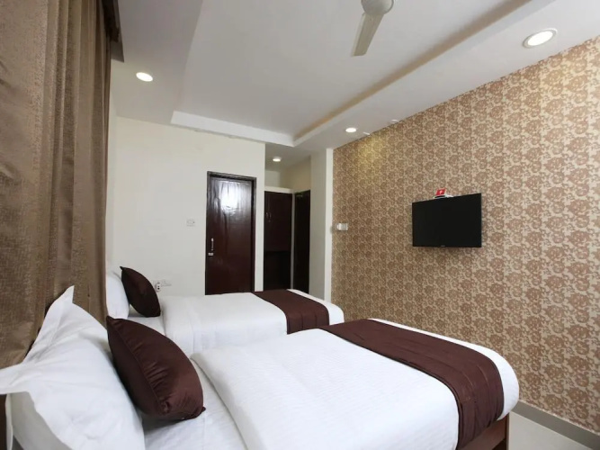 OYO 14441 Ramani Residency