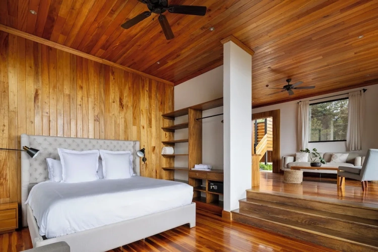 Penthouse Suite with balcony