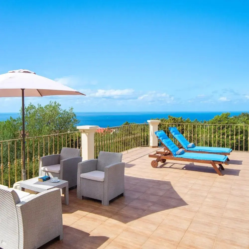 Island View in Antipata
