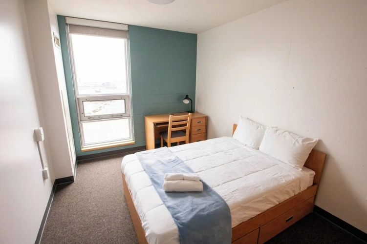 2 Bedrooms Suite
