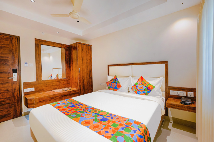 Fabhotel Phoenix Brookfield