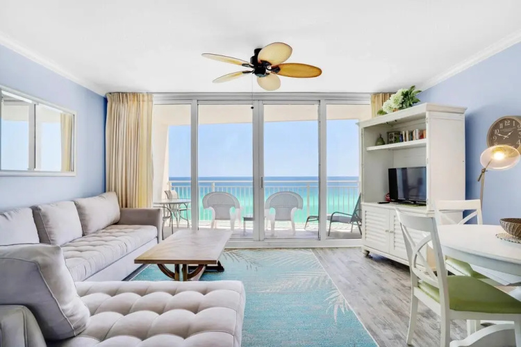 Emerald Beach 1035