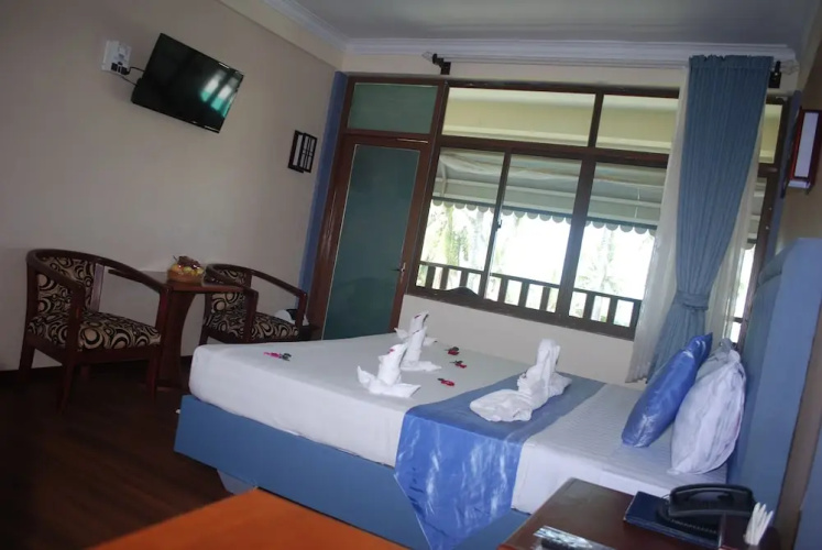 Golden Beach Resort Hotel