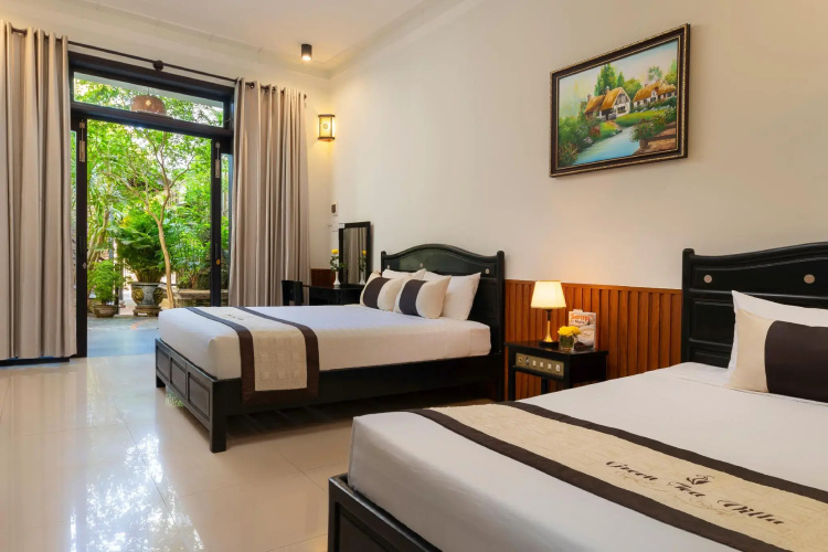 Green Tea Homestay
