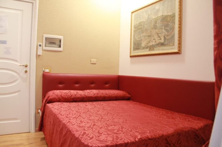 Trevi Qq Rooms