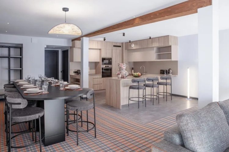 Premium Apartment