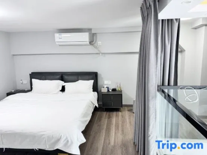1 Bedroom Suite