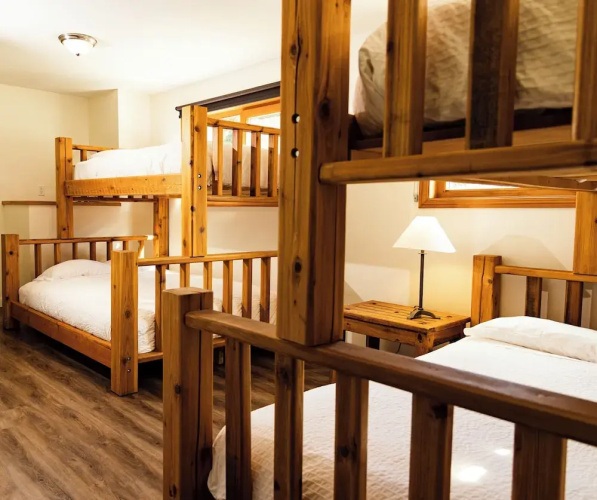 Kings Den resort