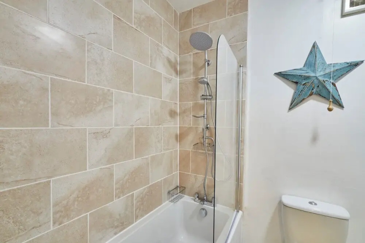 Host Stay Apartment 1