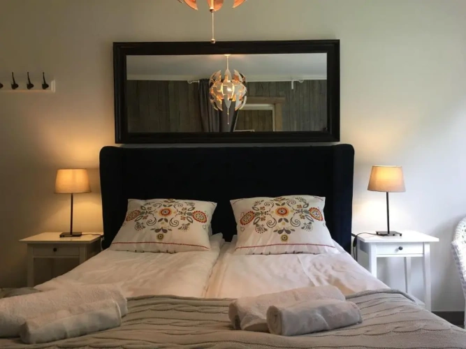 3 Bedrooms Apartment
