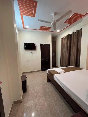 Hotel Silver Inn