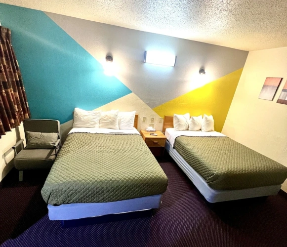 Economy Quadruple room