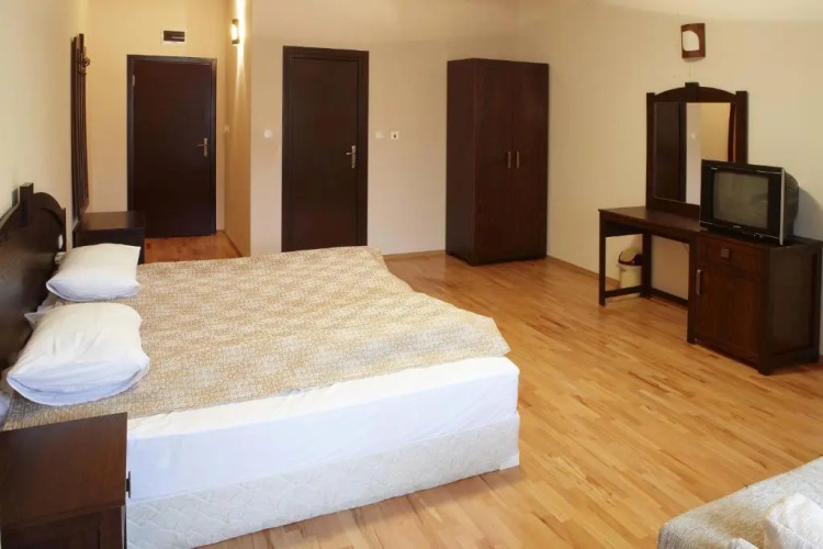 Eco Complex Smilyan
