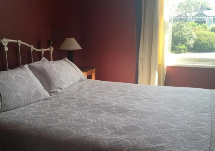 The Old Manse Boutique b & b