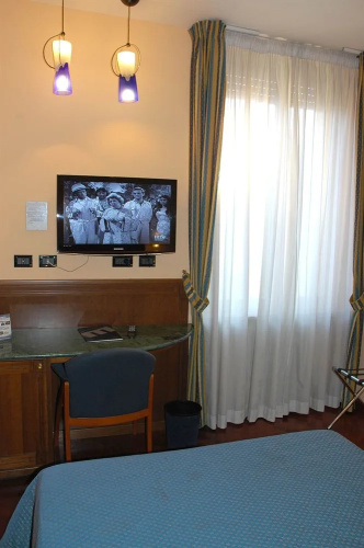 Hotel Millennium Palace