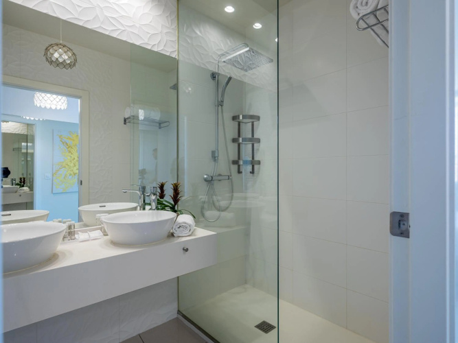On Hotels Oceanfront - Adults Only photo 10