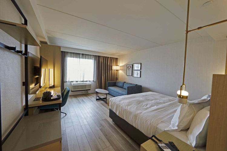 Bloom Mississauga, Tapestry Collection by Hilton photo 8