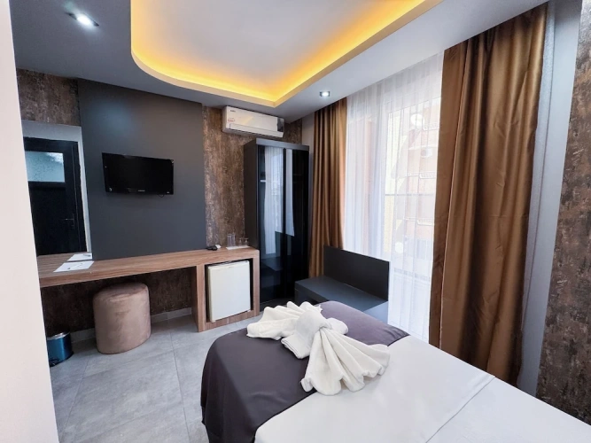 Standard Single room with balcony and with city view