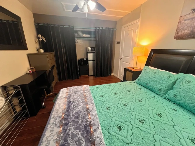 Comfort room