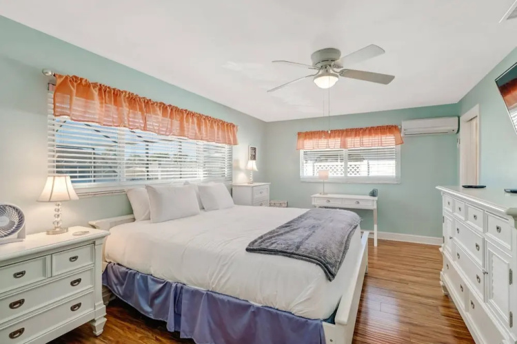 1320 SE 21st Ter