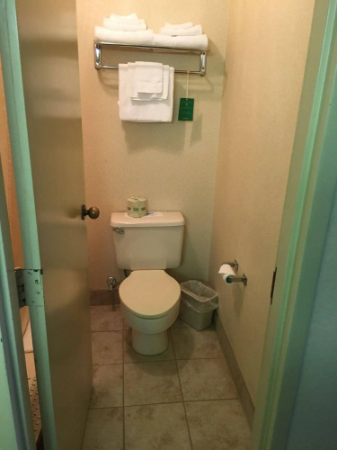 Gold Vault Inn