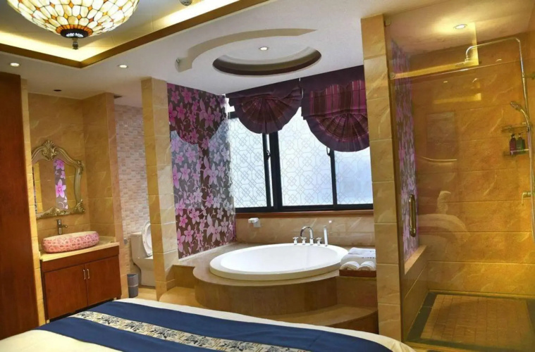 Kunming  fast seven hotel chain