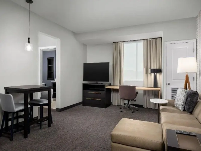 1 Bedroom Double Suite