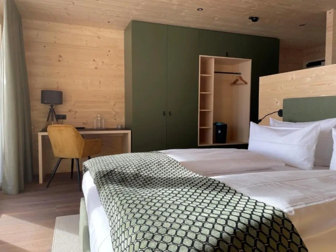 Deluxe Double room with balcony