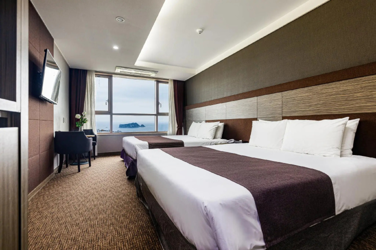 Eastern Hotel Jeju