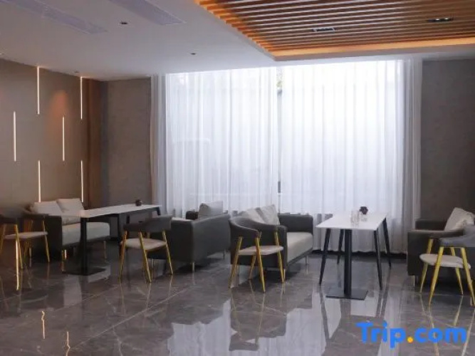 Yongkang Courtyard Boutique Hotel