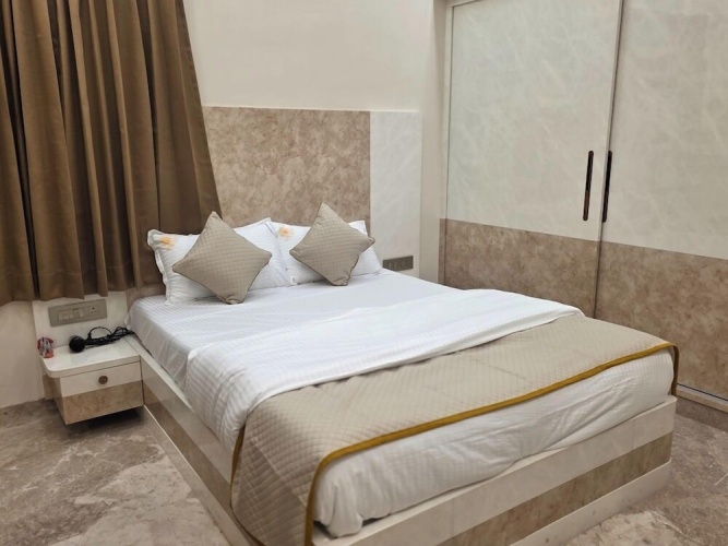 2 Bedrooms Villa