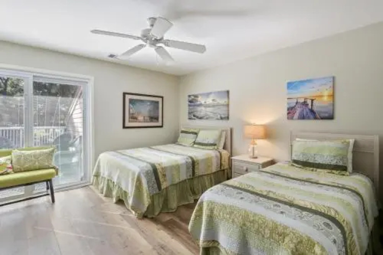 497 Captains Cove