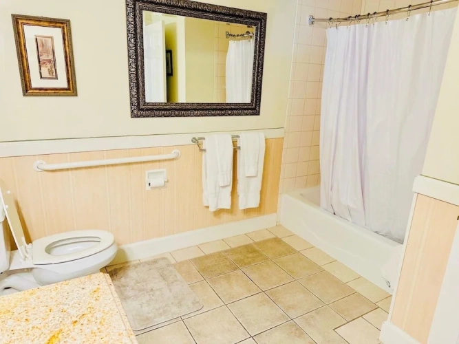 Deluxe Double Suite