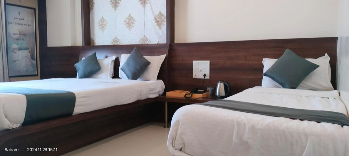 OYO 4445 Hotel Saishri